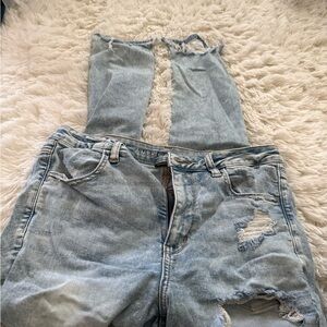 American Eagle Outfitters Washed Blue Jeans